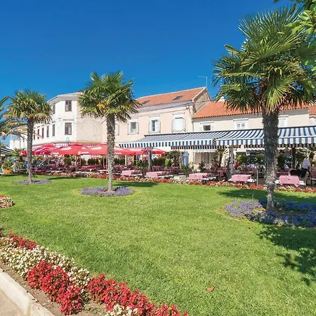 Cozy In With Kitchen Biograd na Moru